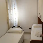 Apartment In Rosa Virginia