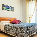 Apartment In Rosa Virginia *